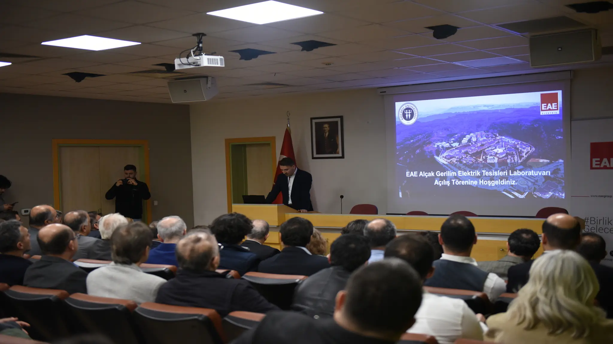 EAE Alçak Gerilim Laboratuvarı Donanımları