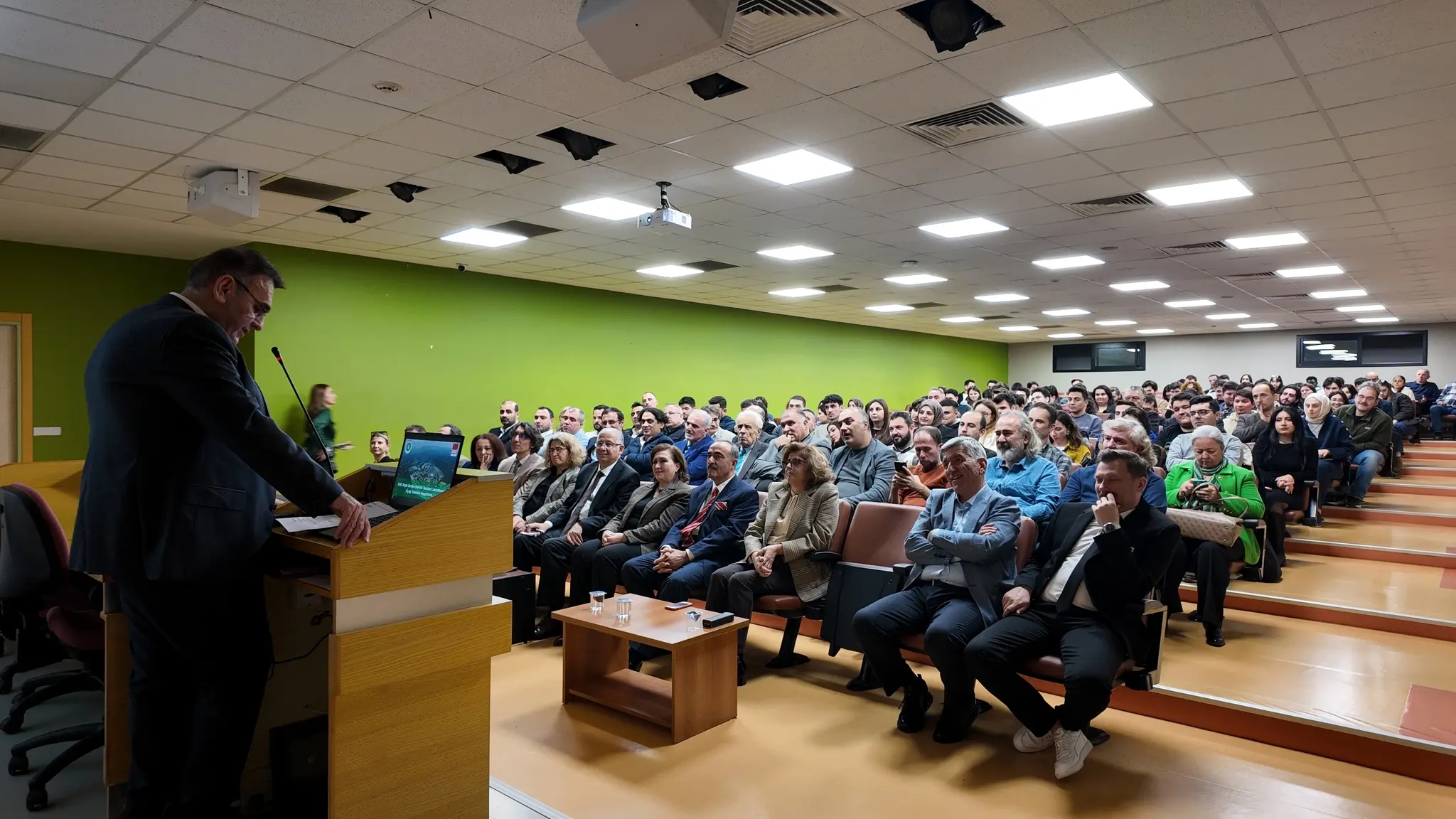 EAE Alçak Gerilim Laboratuvarı Uygulama Alanı